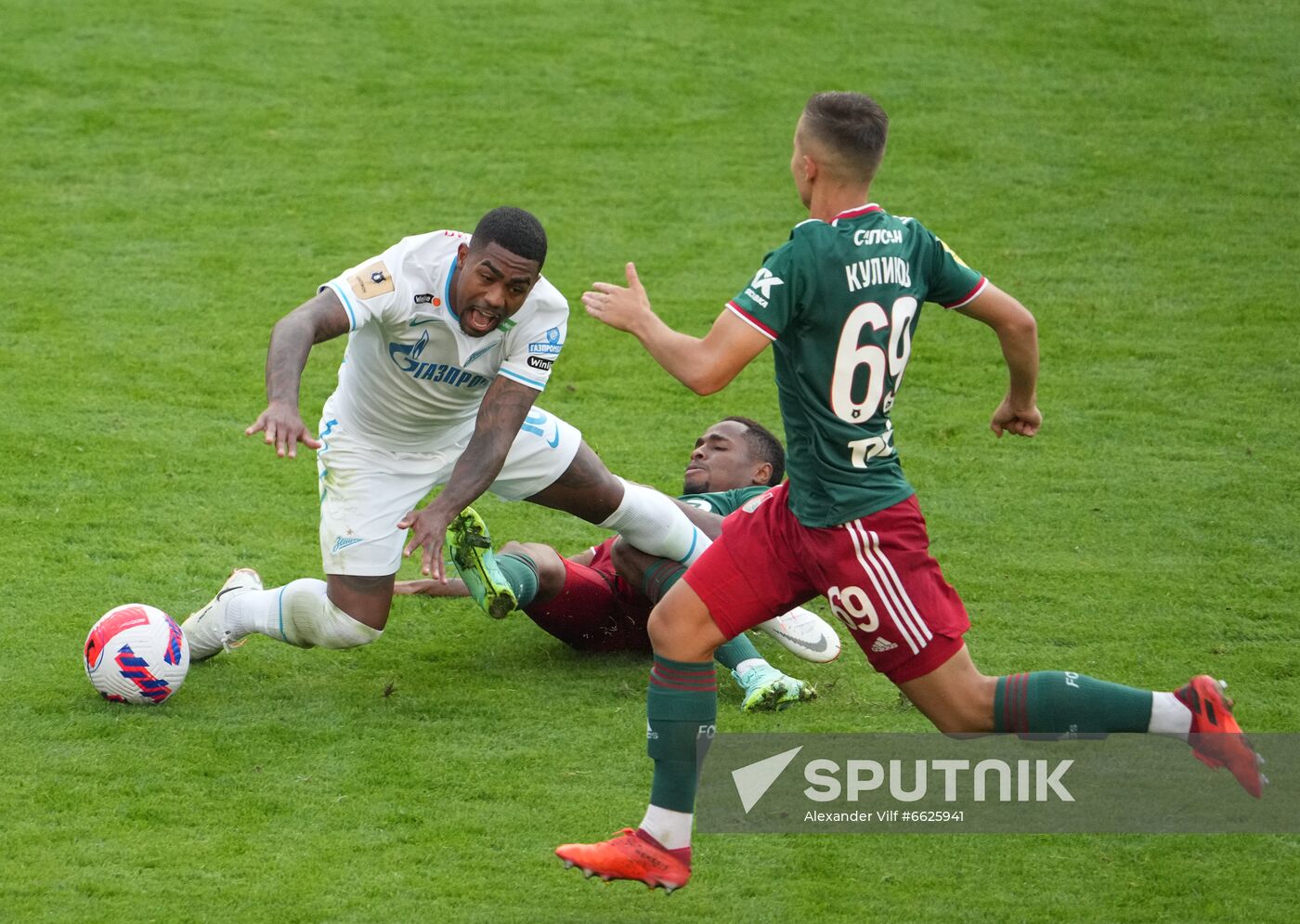 Russia Soccer Premier-League Lokomotiv - Zenit