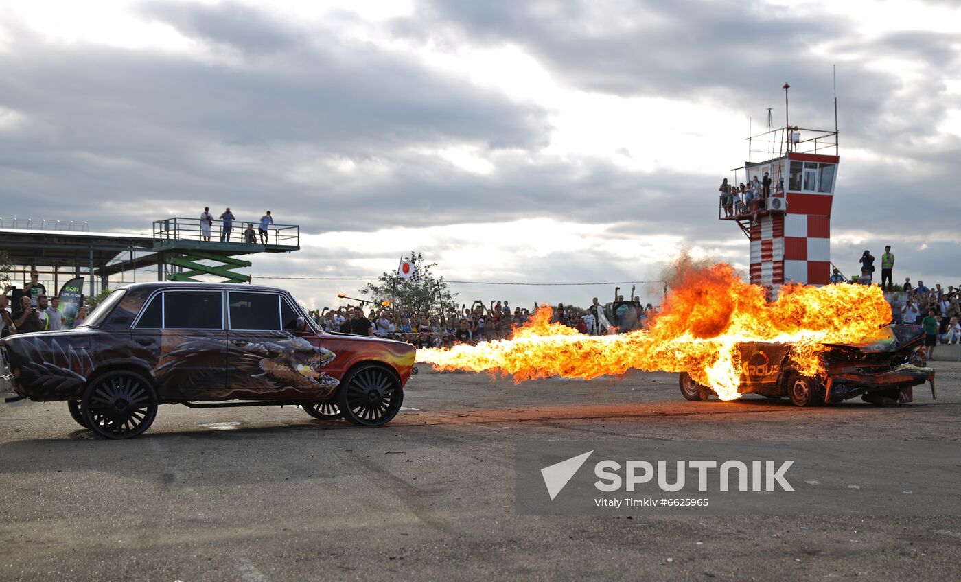 Smash-up derby near Krasnodar