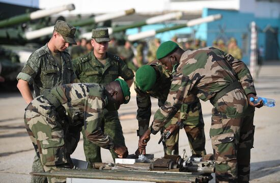 Russia Army Games Draw