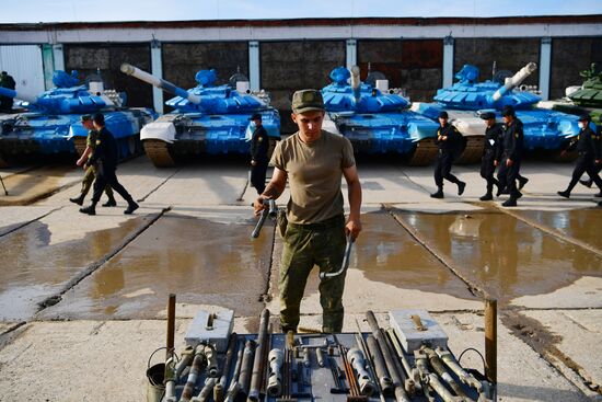 Russia Army Games Draw