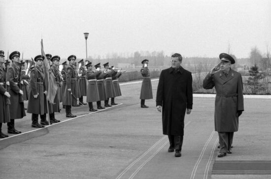 Chief of Swiss Federal Military Department Kaspar Villiger visits USSR