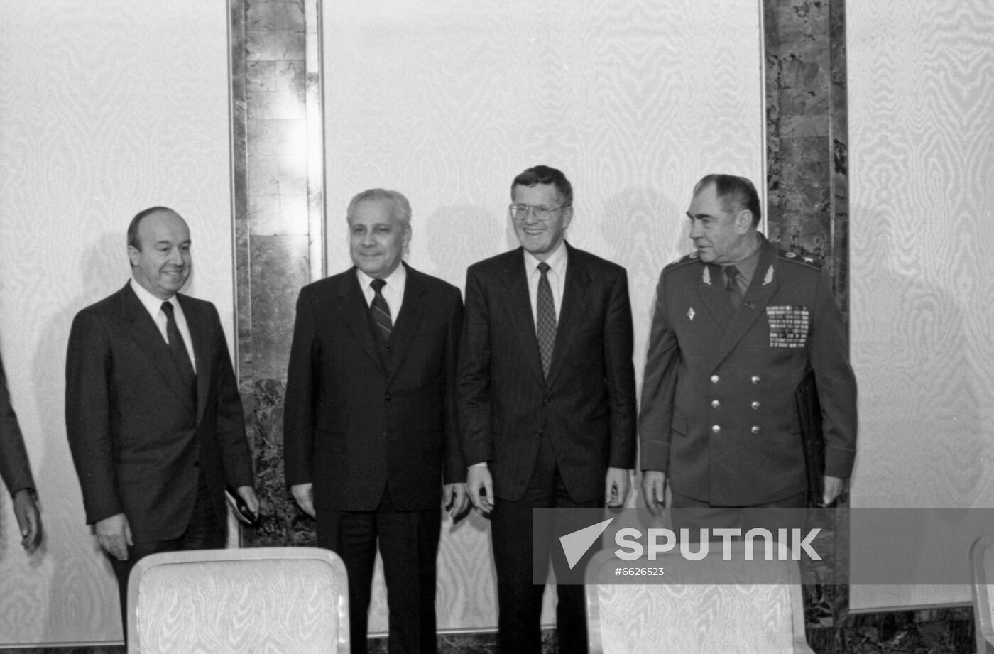 Chief of Swiss Federal Military Department Kaspar Villiger visits USSR