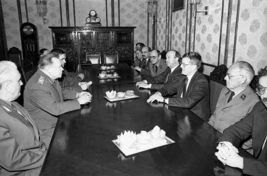 Chief of Swiss Federal Military Department Kaspar Villiger visits USSR