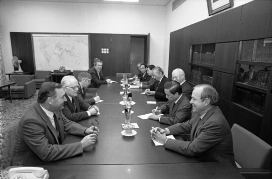 ASEAN countries' ambassadors meet with Alexander Dzasokhov