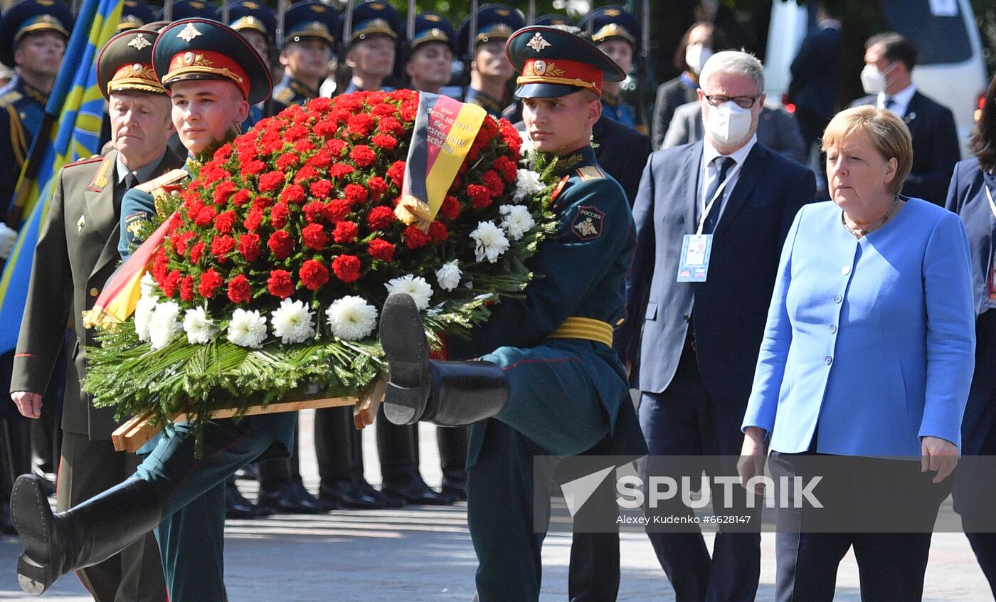 Russia Germany Merkel