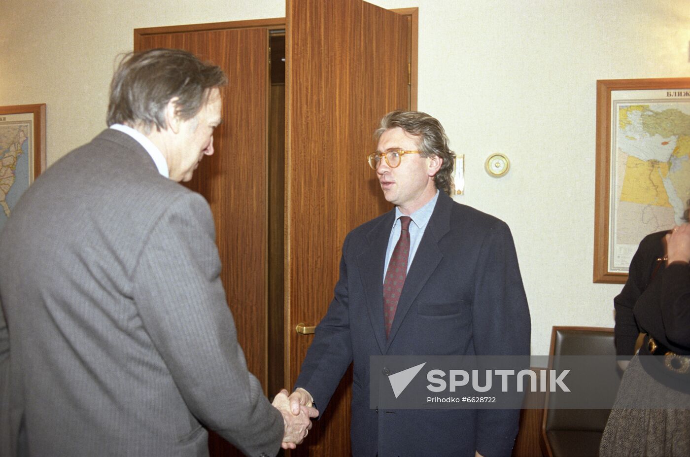 Chief editors of la Repubblica, Le Monde and El Pais visit Soviet Union