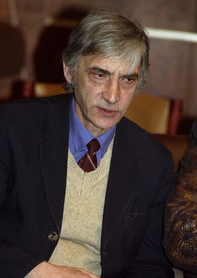 Chief editors of la Repubblica, Le Monde and El Pais visit Soviet Union