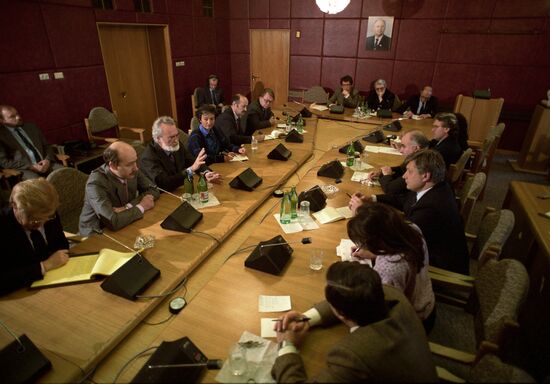 Chief editors of la Repubblica, Le Monde and El Pais visit Soviet Union
