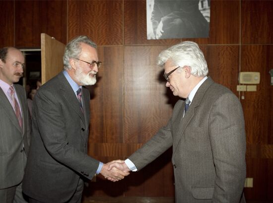 Chief editors of la Repubblica, Le Monde and El Pais visit Soviet Union