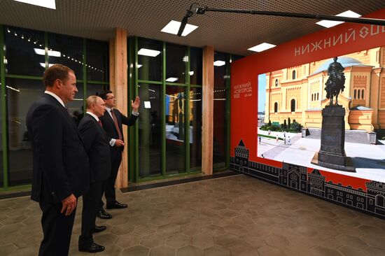 Russia Putin Nizhny Novgorod Anniversary