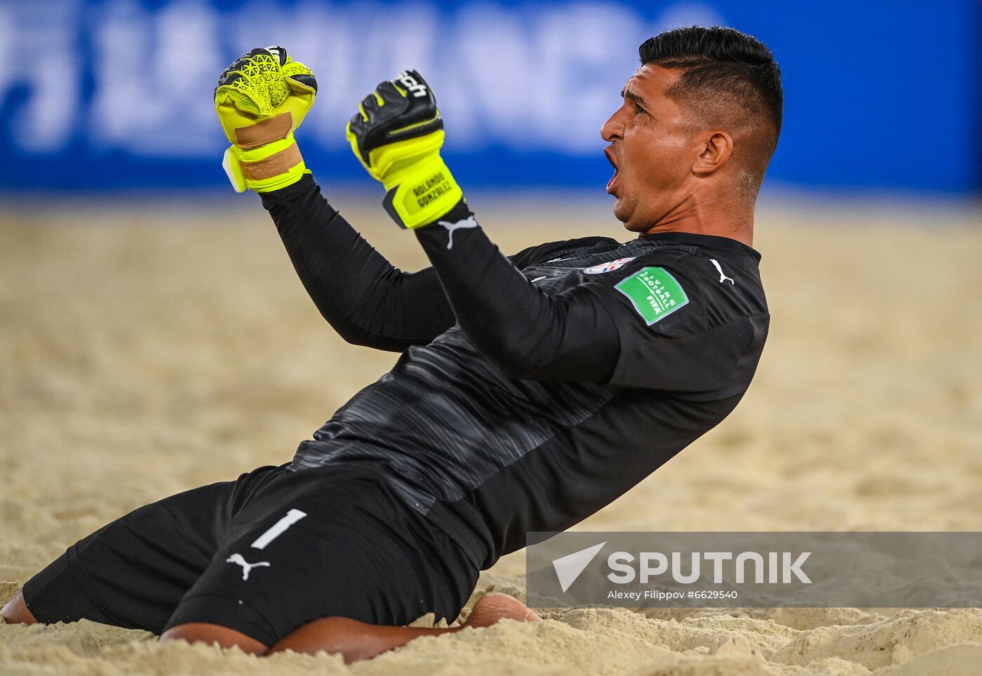 Russia Beach Soccer World Cup RFU - Paraguay