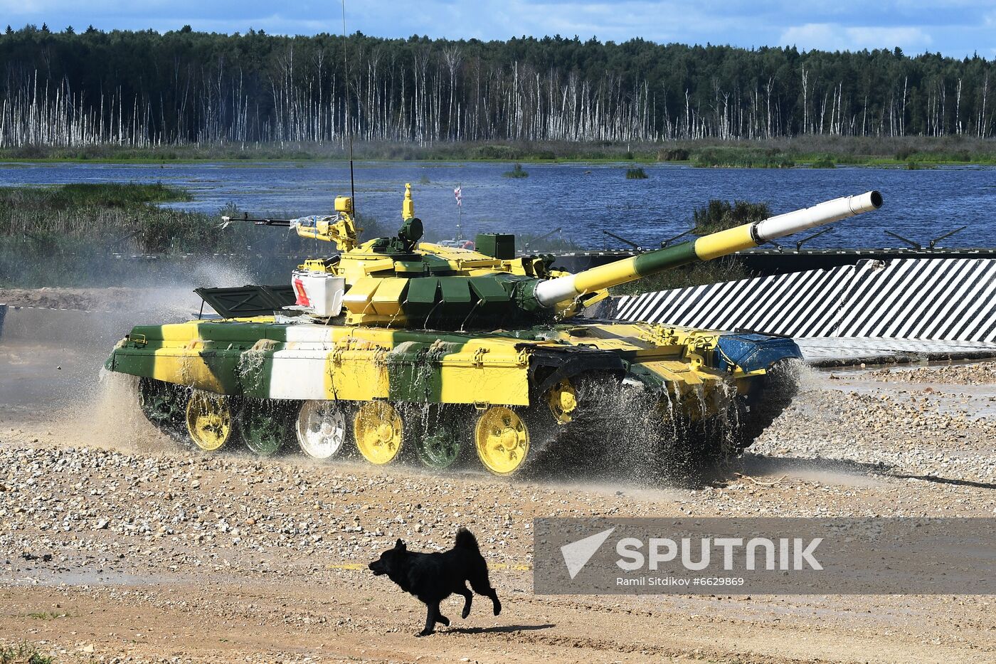 Russia Army Games Tank Biathlon