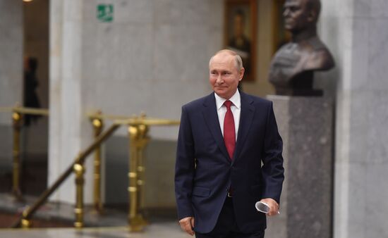 Russia Putin Parliamentary Elections Candidates