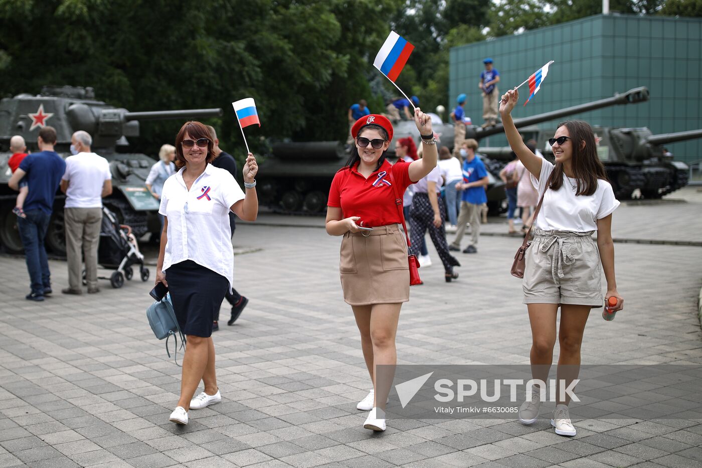 Russia National Flag Day