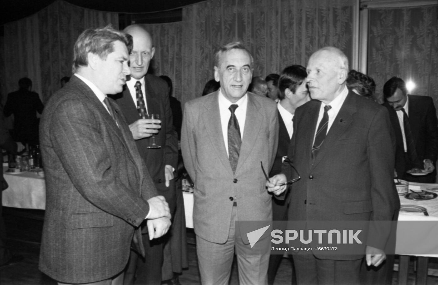 Prime Minister of Polish People's Republic Tadeusz Mazowiecki visits USSR