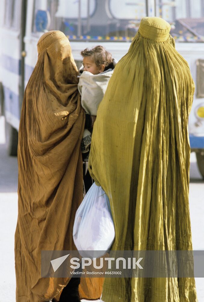 Afghan women