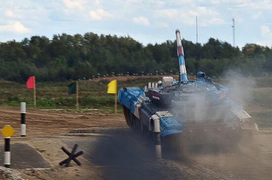Russia Army Games Tank Biathlon