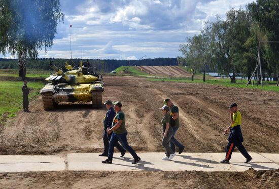 Russia Army Games Tank Biathlon