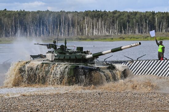 Russia Army Games Tank Biathlon