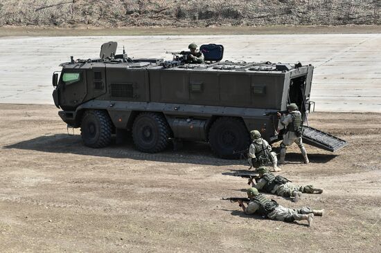 Russia Crimea Army Forum