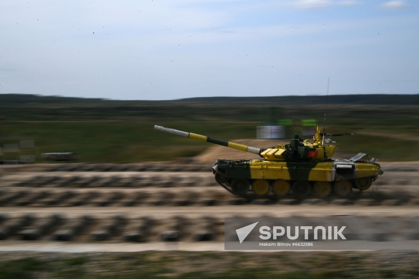 Russia Army Games Tank Biathlon