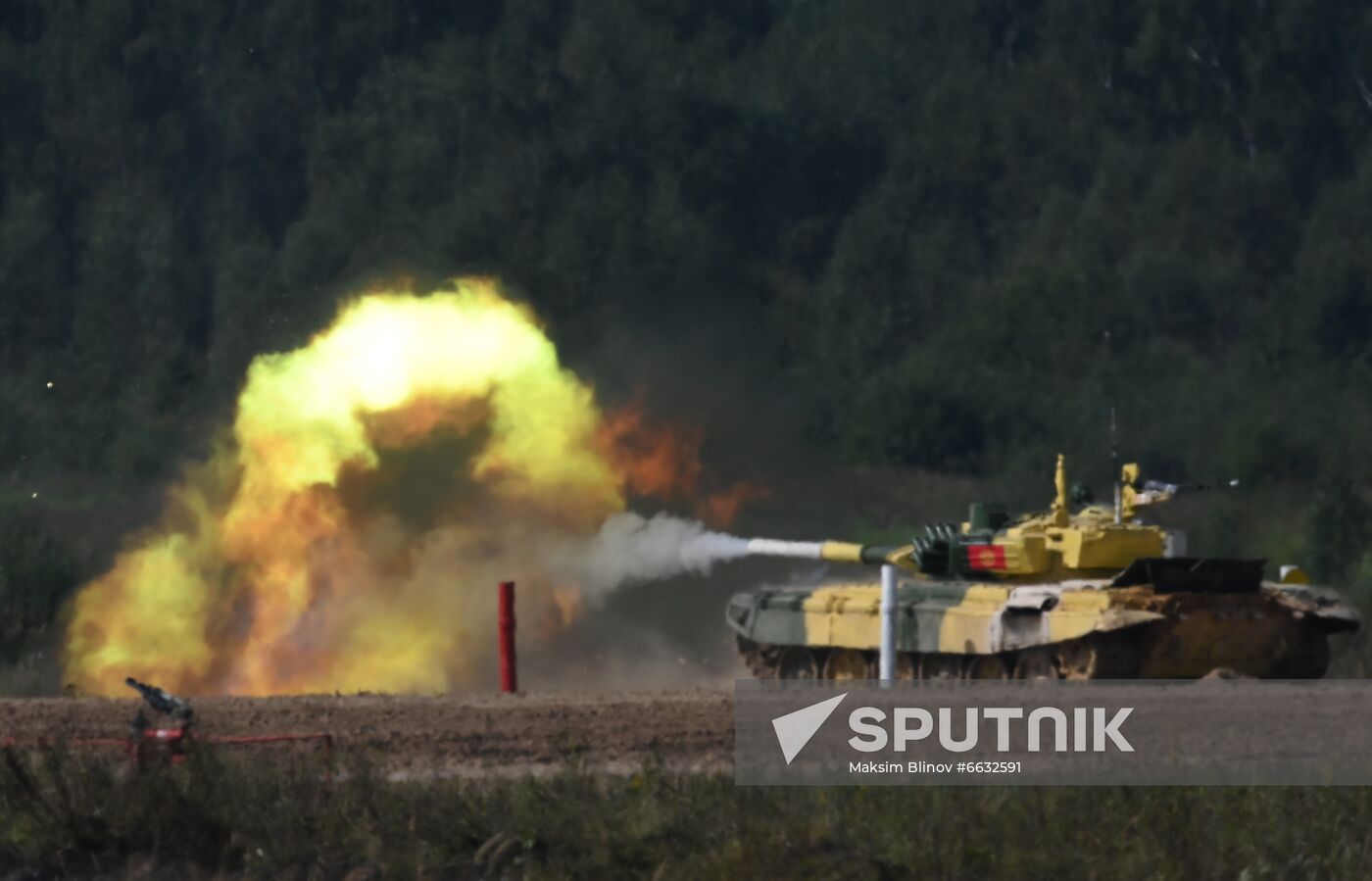 Russia Army Games Tank Biathlon