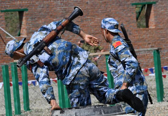 Russia Army Games Seaborne Assault