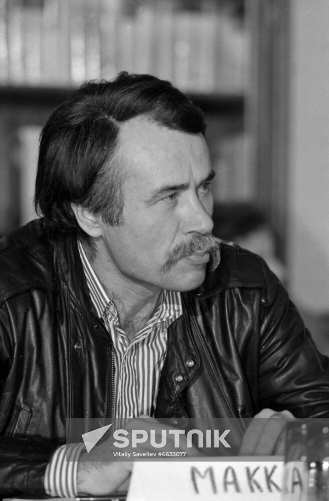 Roundtable discussion at Novosti Press Agency