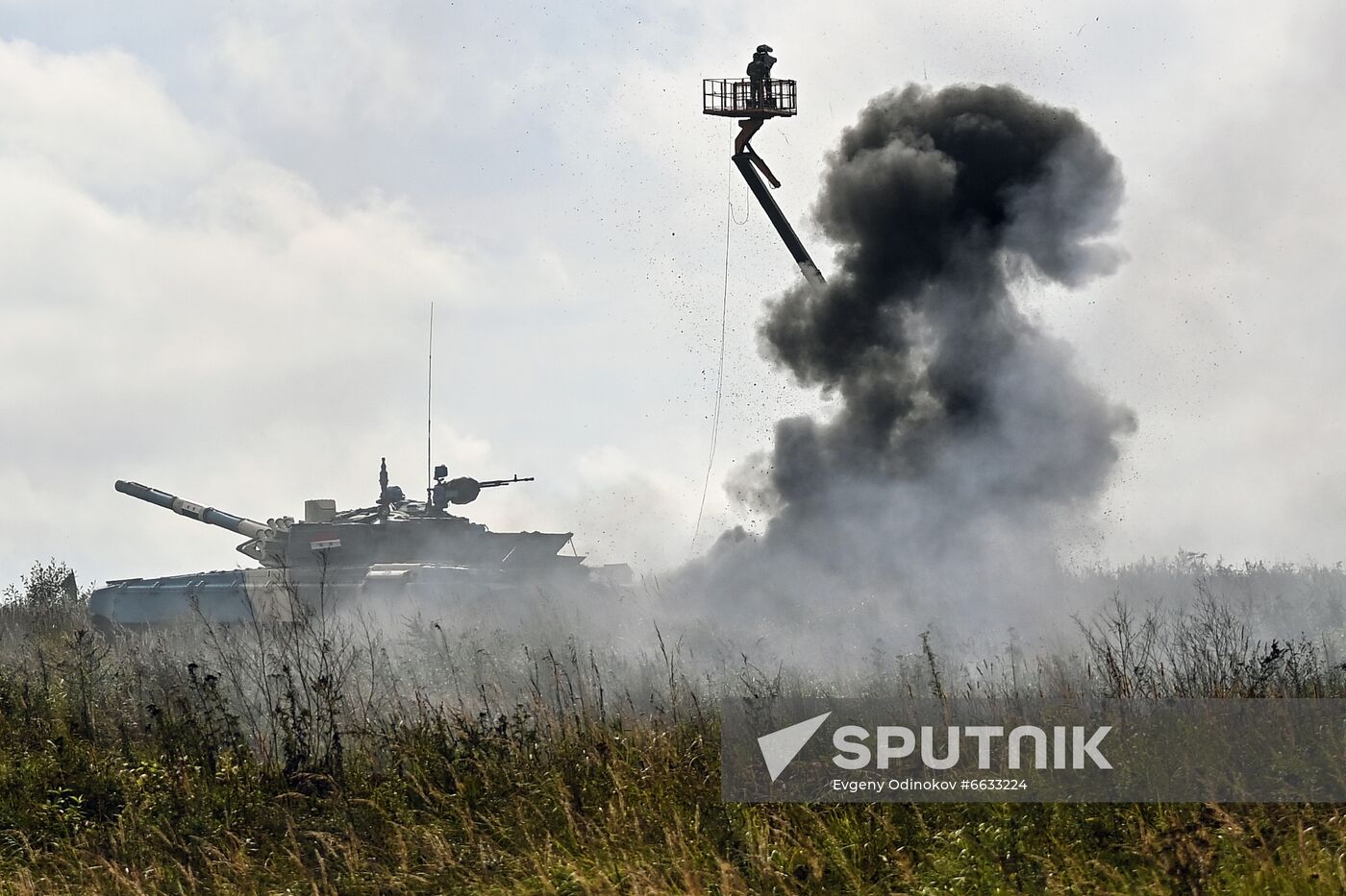 Russia Army Games Tank Biathlon
