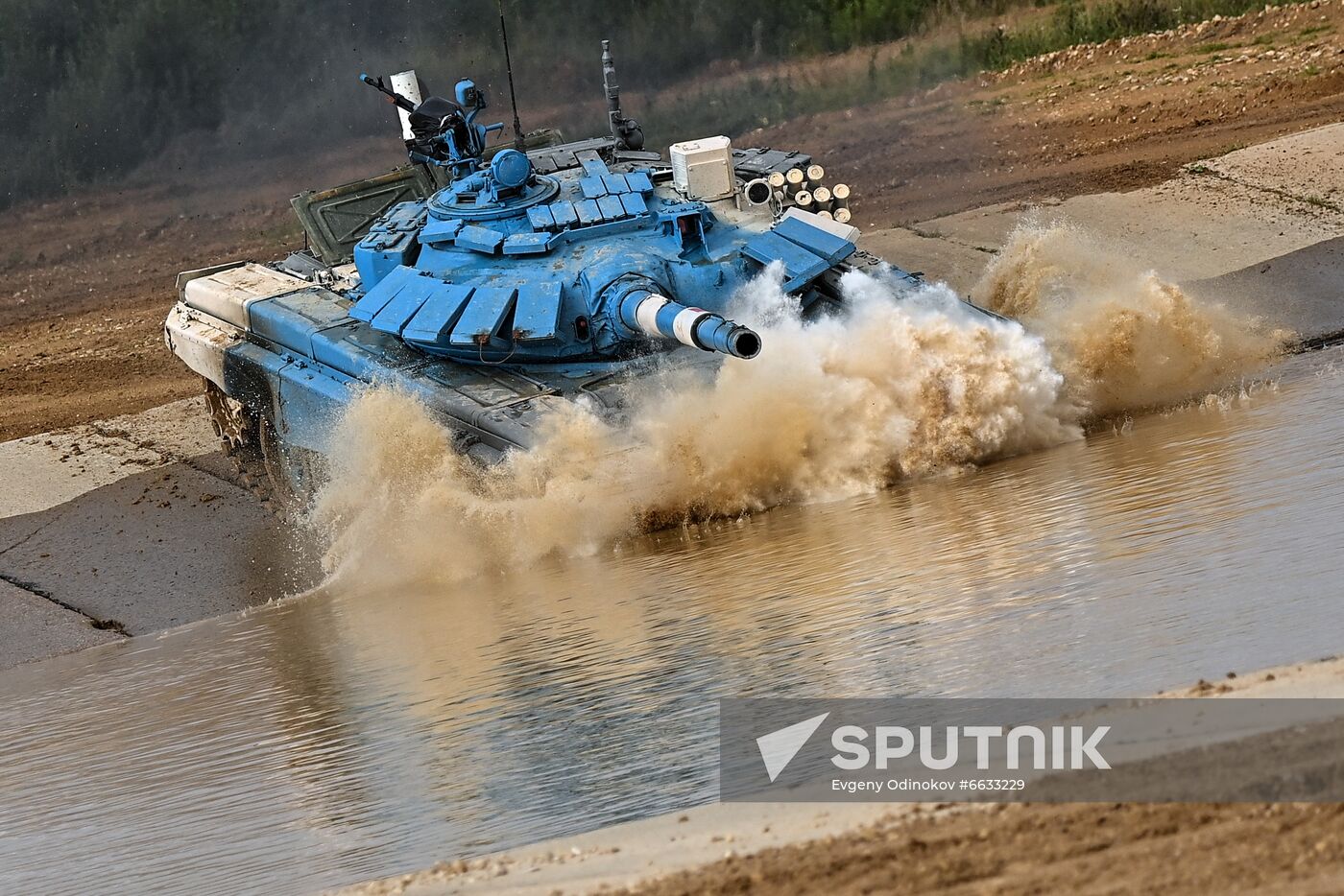 Russia Army Games Tank Biathlon