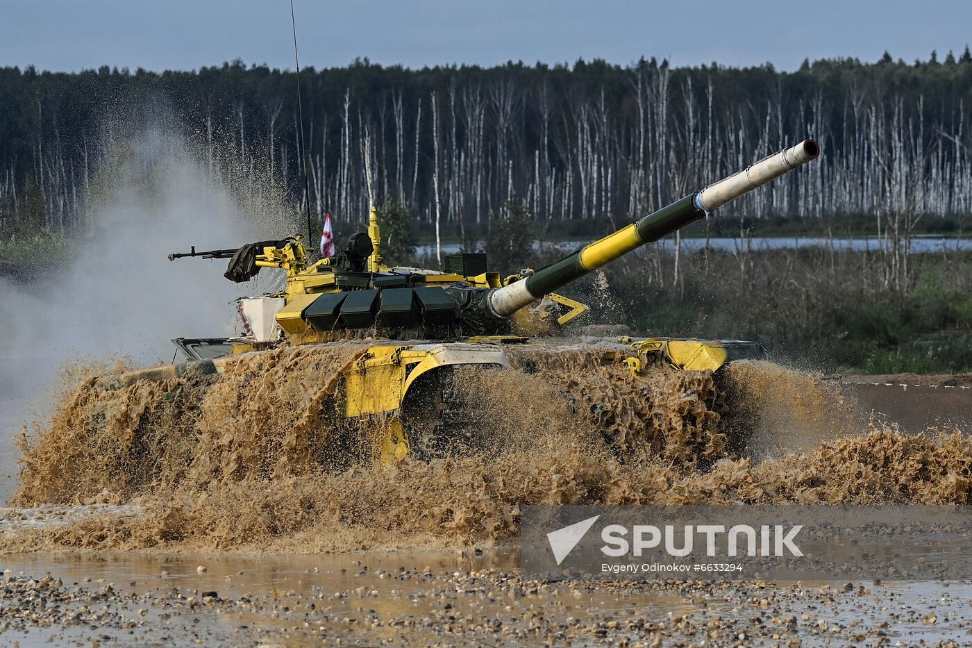 Russia Army Games Tank Biathlon