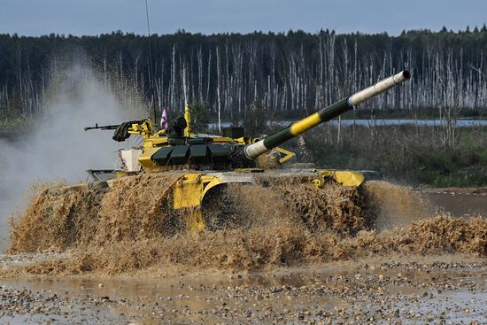 Russia Army Games Tank Biathlon