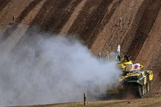 Russia Army Games Tank Biathlon