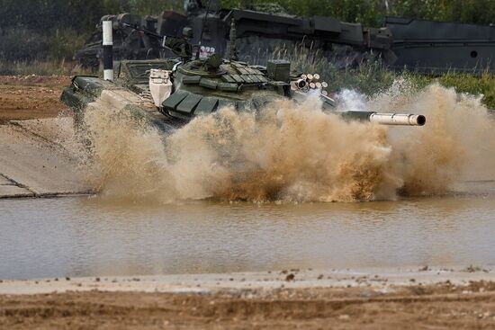 Russia Army Games Tank Biathlon