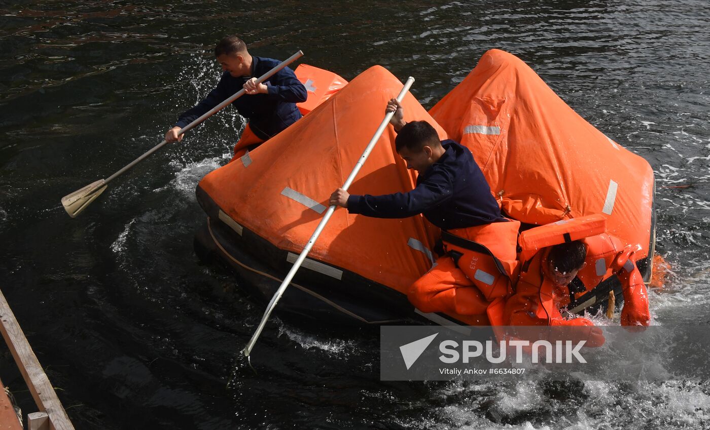 Russia Army Games Sea Cup