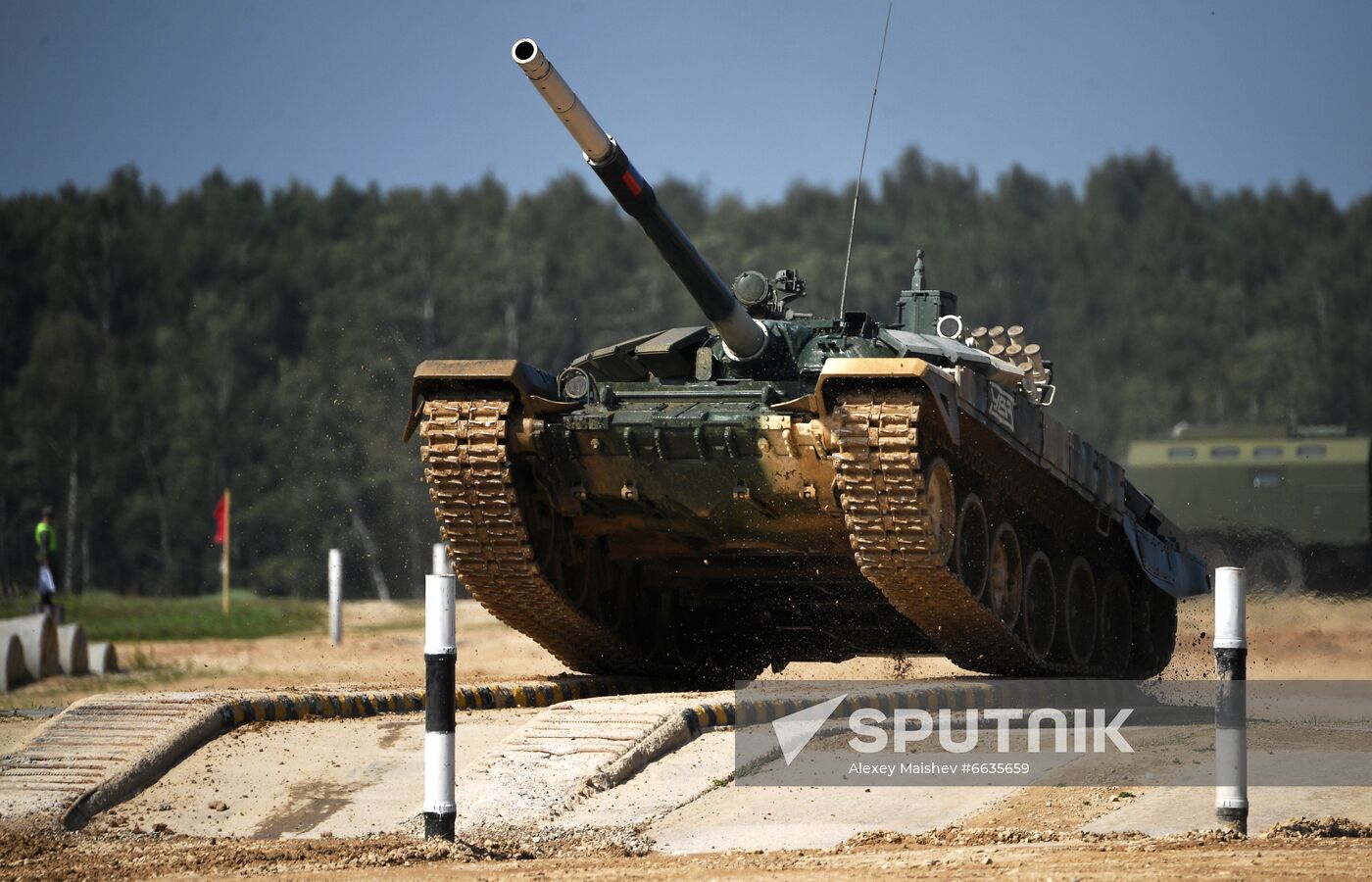 Russia Army Games Tank Biathlon