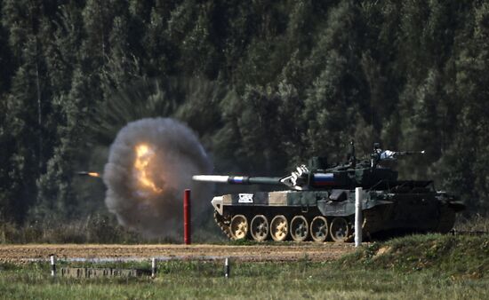 Russia Army Games Tank Biathlon