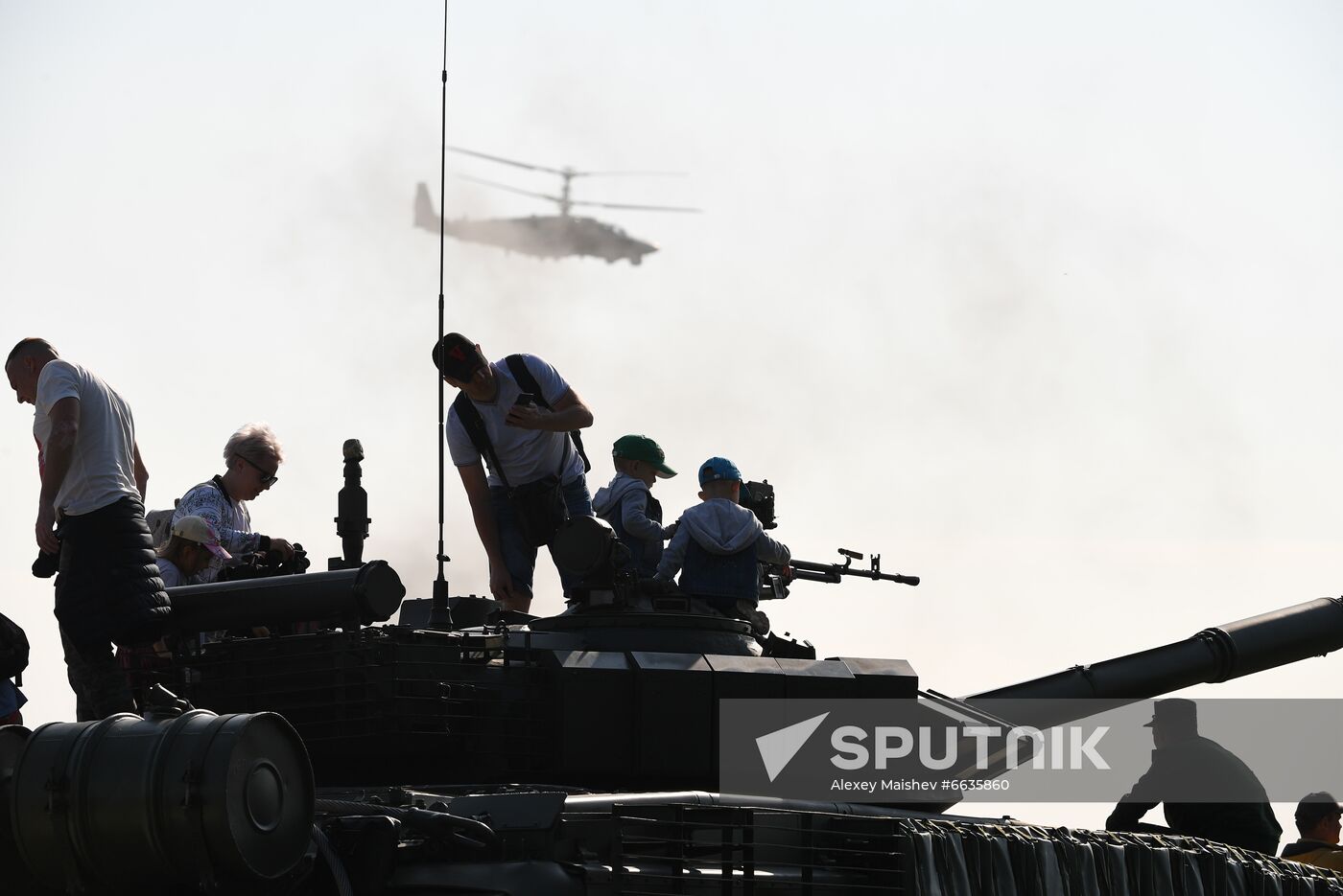 Russia Army Games Tank Biathlon