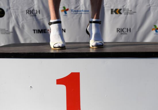 Russia High Heels Race