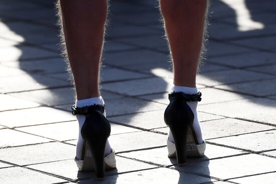 Russia High Heels Race