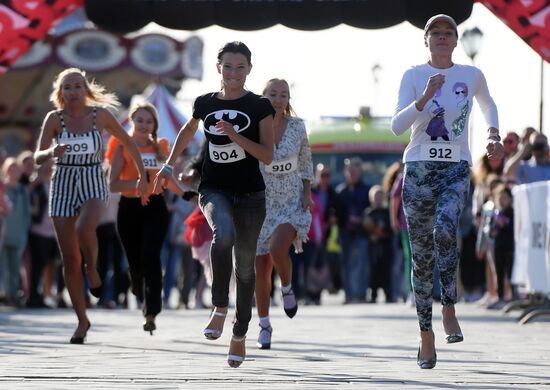 Russia High Heels Race