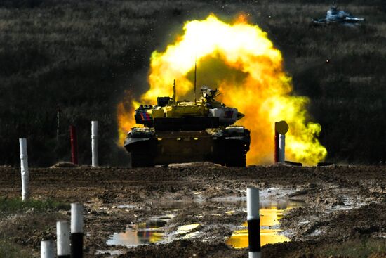 Russia Army Games Tank Biathlon