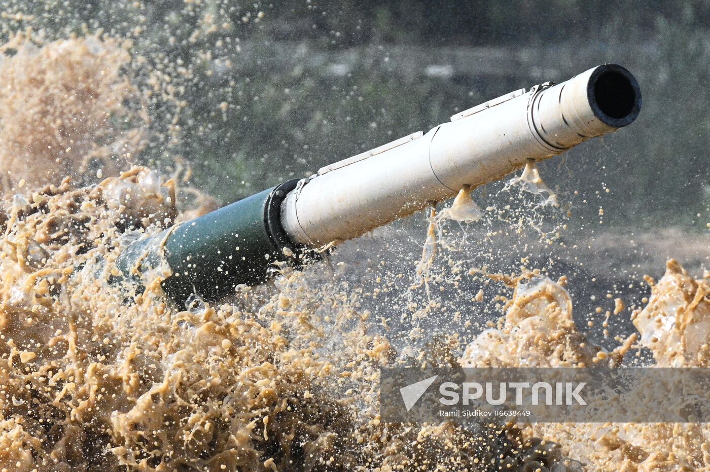 Russia Army Games Tank Biathlon