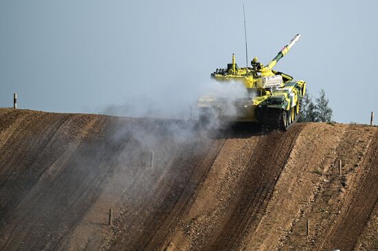Russia Army Games Tank Biathlon