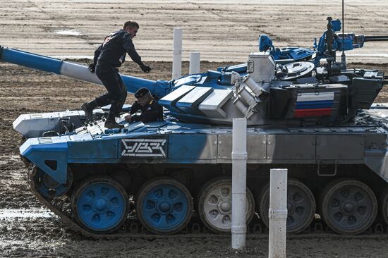 Russia Army Games Tank Biathlon