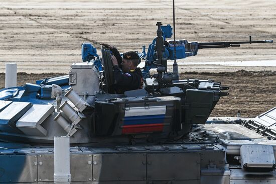 Russia Army Games Tank Biathlon