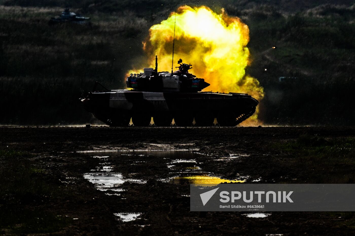 Russia Army Games Tank Biathlon