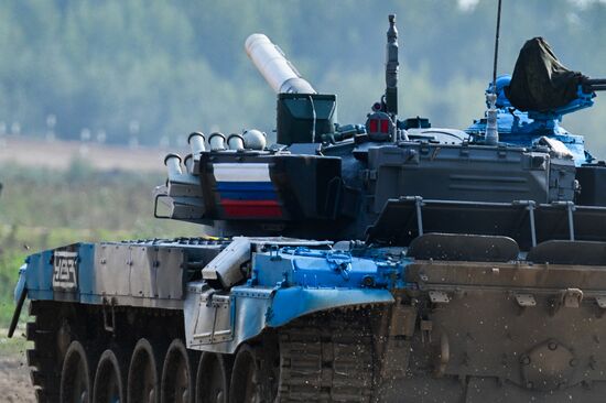 Russia Army Games Tank Biathlon