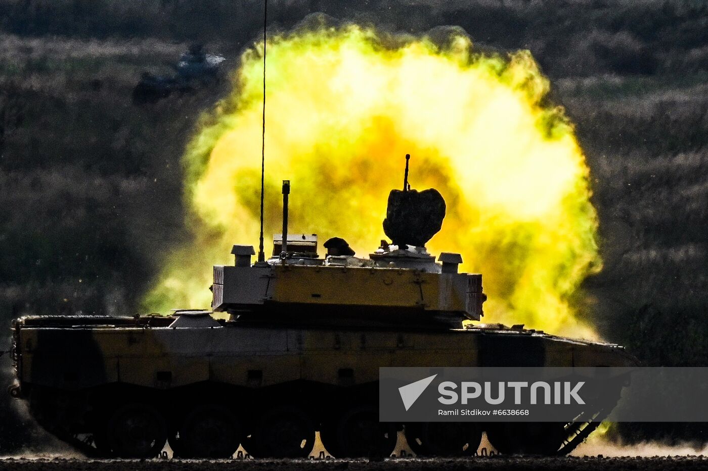 Russia Army Games Tank Biathlon