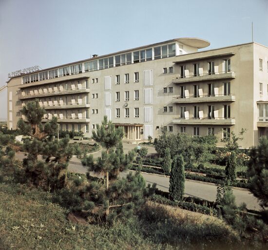 Building of Tsentrosoyuz sanatorium in Yessentuki